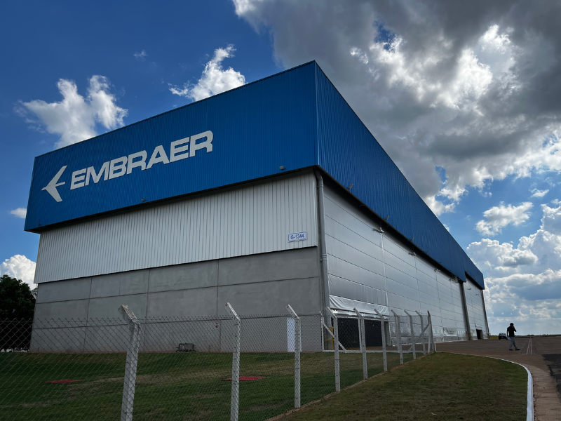Embraer - Gavião Peixoto/SP